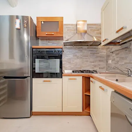 Q1 Holiday Apartment