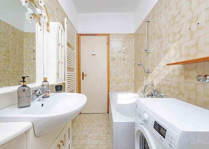 Apartment Q1 Holiday