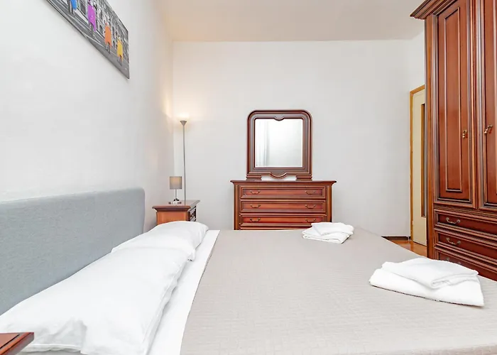 Q1 Holiday Apartment *