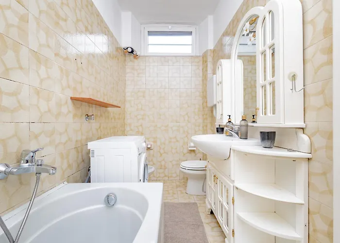 Q1 Holiday Apartment